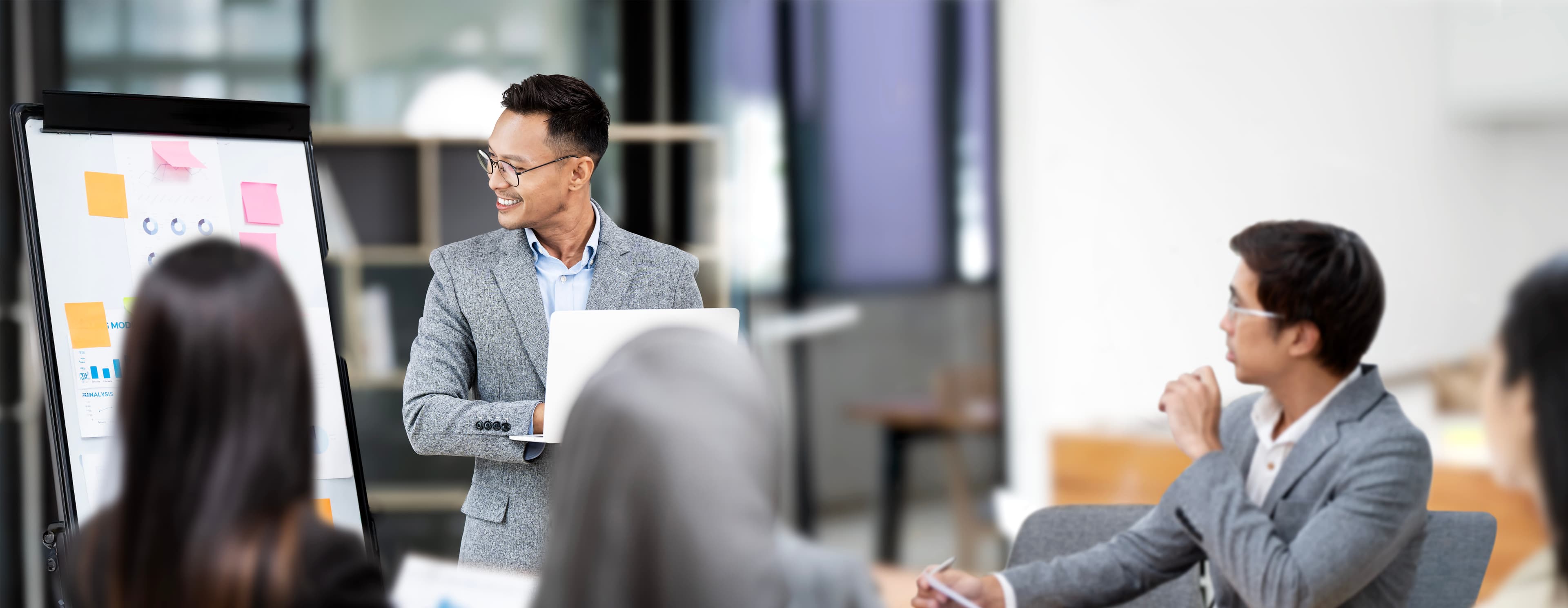 Back2Basics - Building Digital Authority for HR Experts